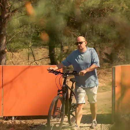 Niebowieza W Zabytkowej Wiezy Cisnien Vakantiehuis